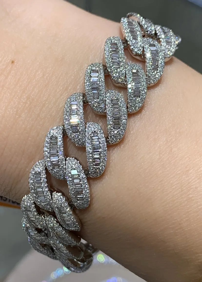 9.21CT T.W. Diamond Pave Link Bracelet With Baguette & Round Cuts
