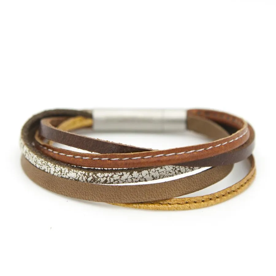 Bracelets - XYZ
