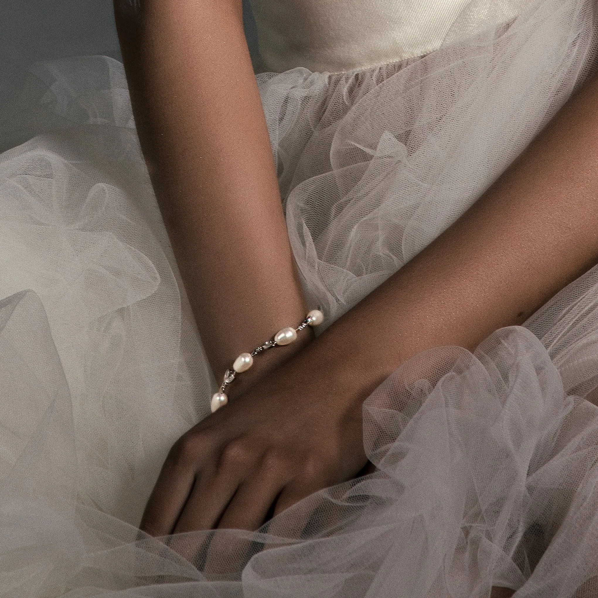 Bridal bracelet - Silk pearl by Stephanie Browne