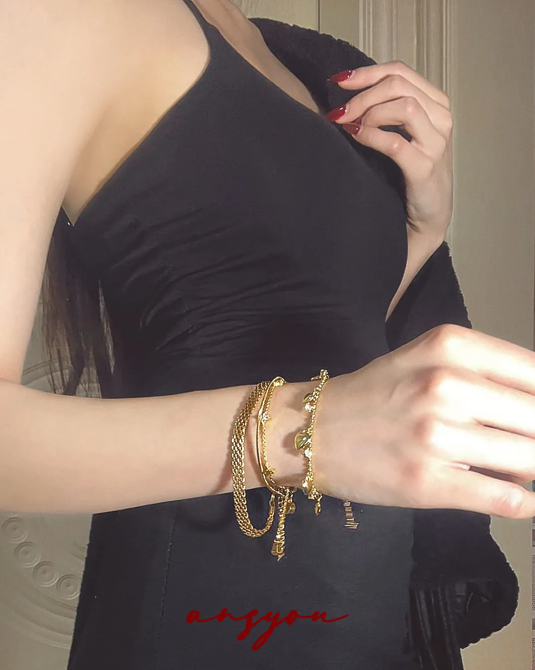 Bubble Diamond Snake Bracelet