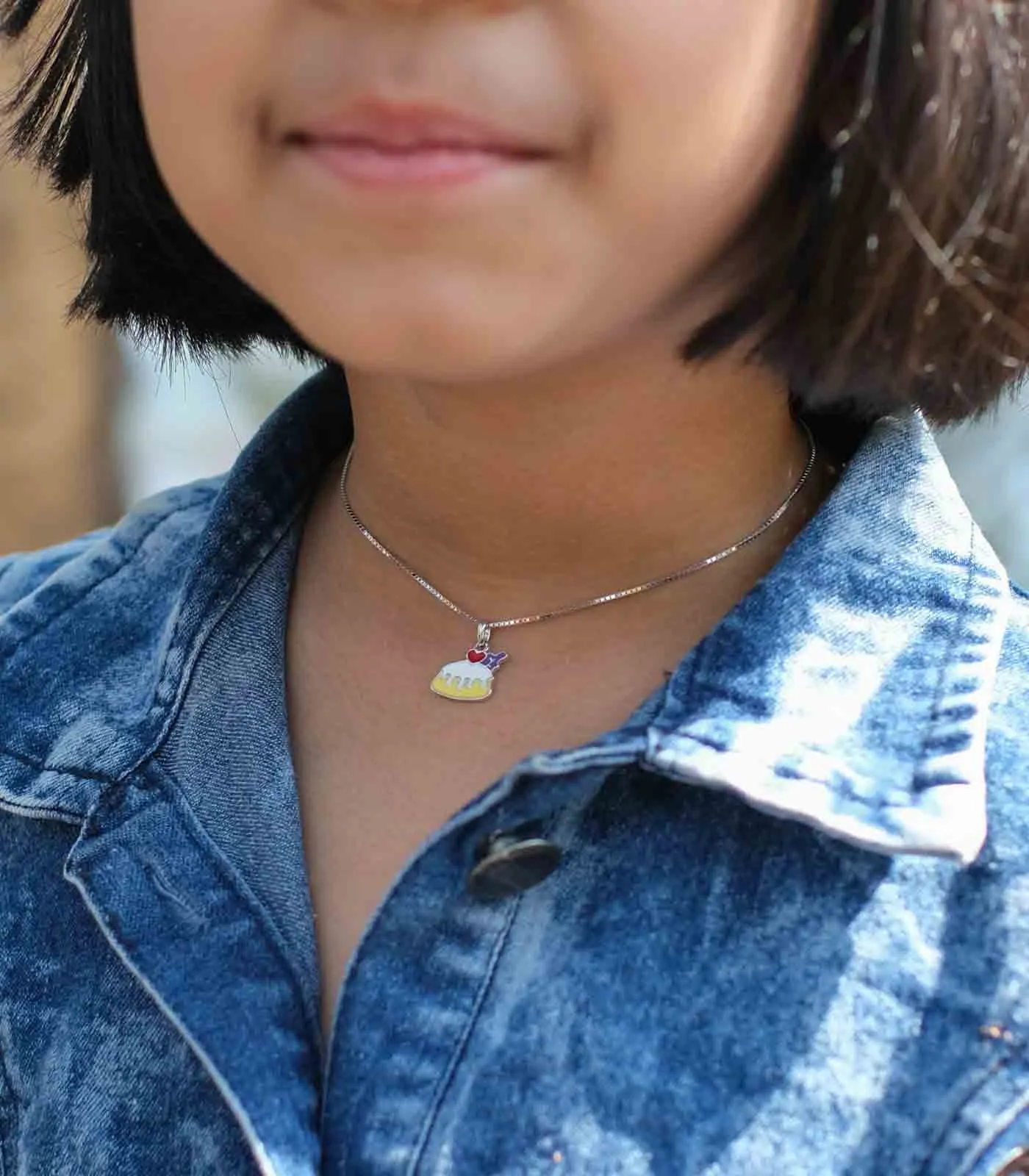 Cake Necklace (Silver)