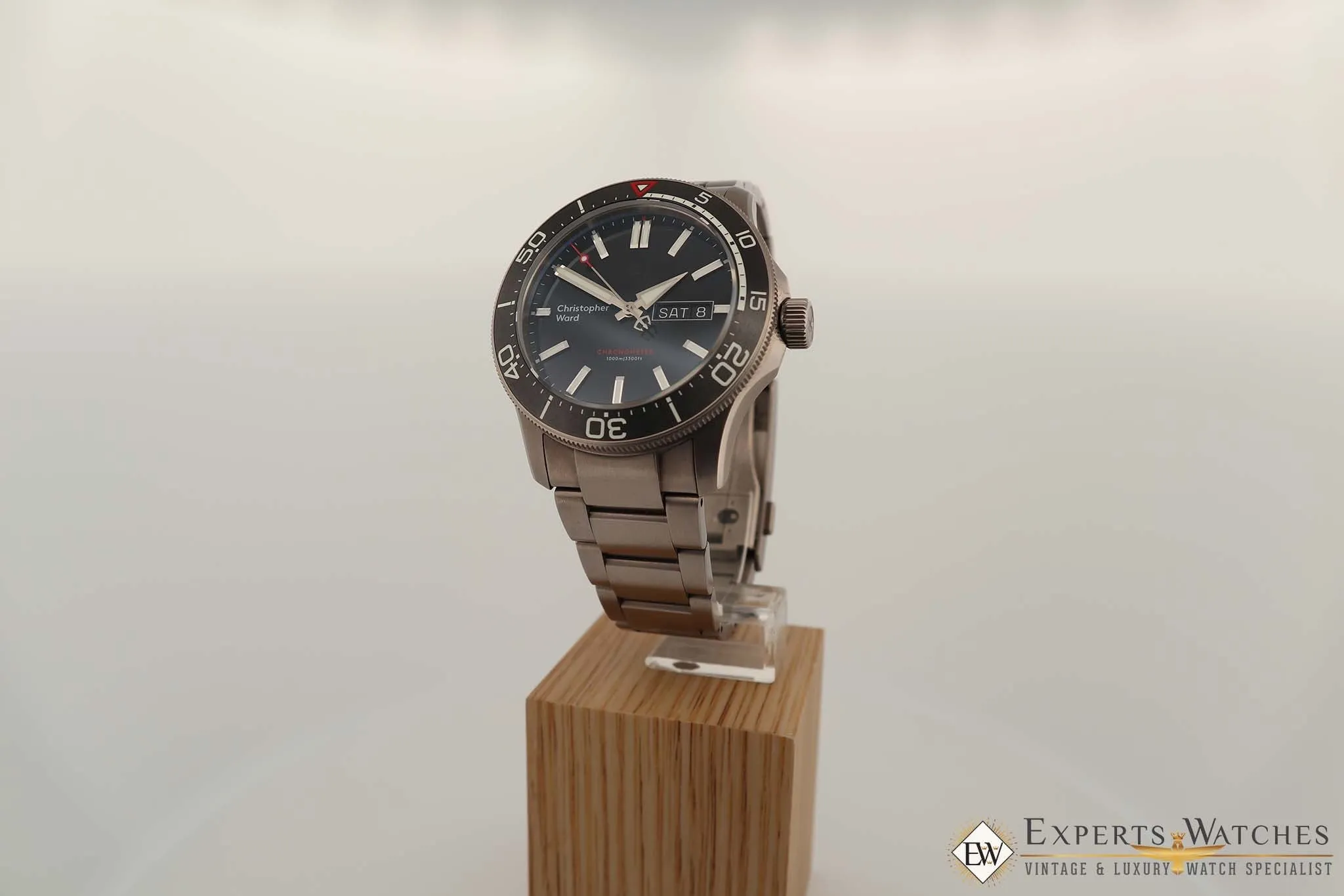 Christopher Ward C60 Elite Pro 1000 Diver 42mm Titanium on Bracelet Diving Watch