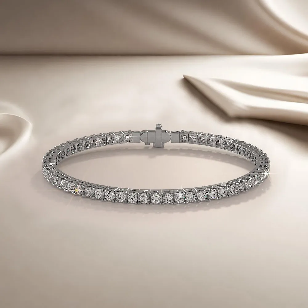 Classic Four Prong Flexible Bangle Diamond  with 4.68 ct.(finished) 2.8mm