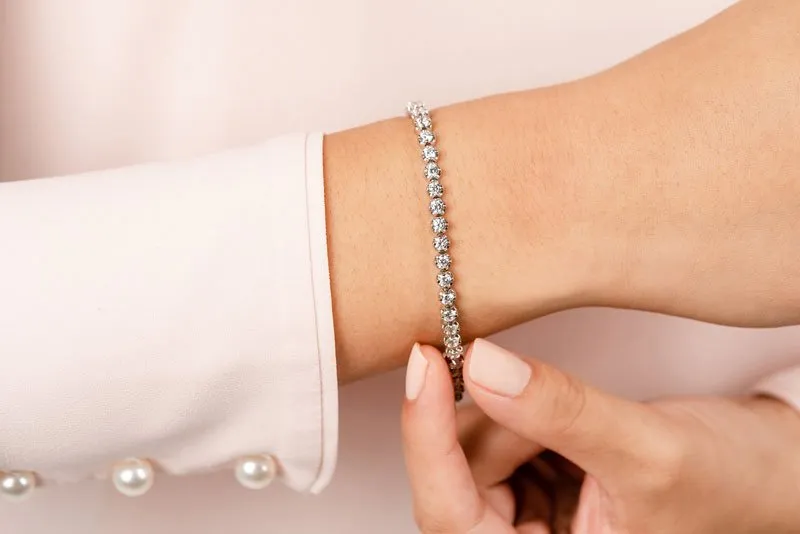 Classic Prong Set Lab-Grown Diamond Tennis Bracelet with 1.98 ct.(finished) 1.9mm