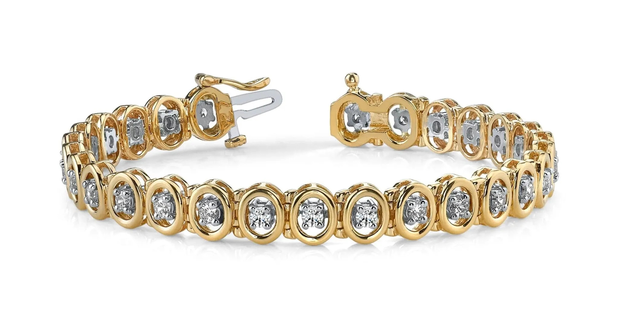Classic Two Tone Oval Link Diamond Bracelet with 1.86 ct.(finished) 2.5mm