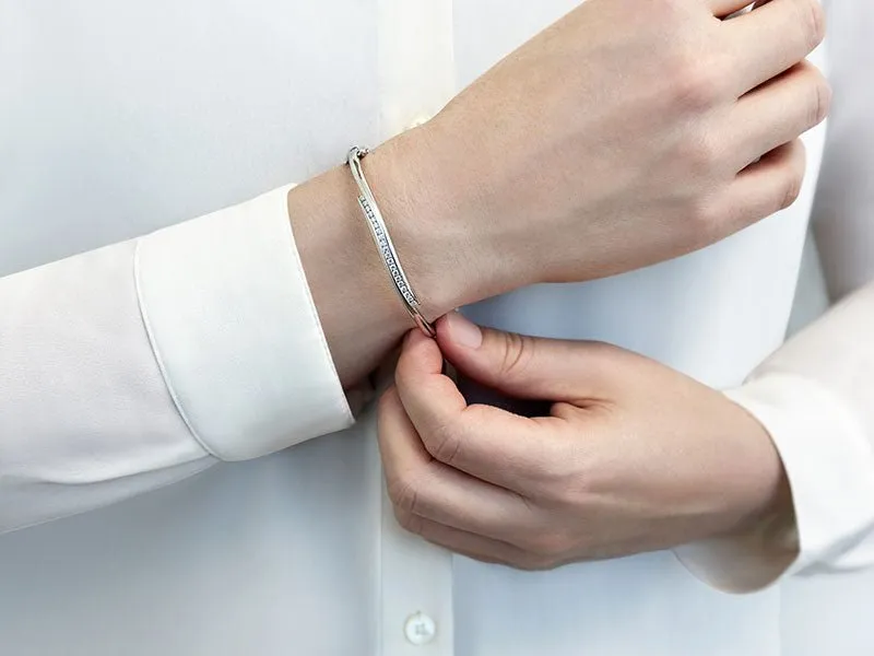 Diamond Row Lab-Grown Diamond Bangle with 1.10 ct.(finished) 2.4mm