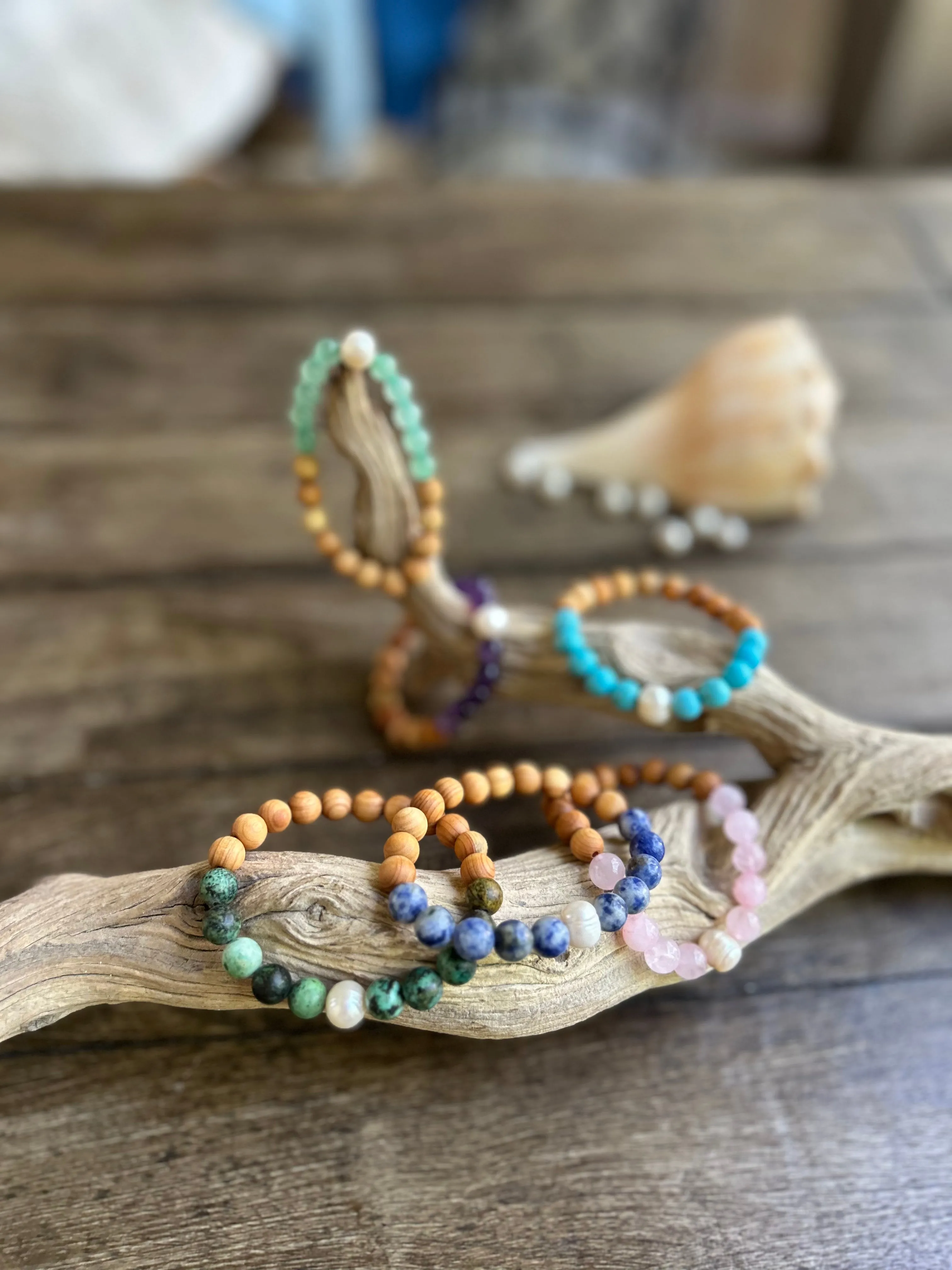 Drift Pearl Bracelet (Wood Stone)