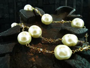 Erickson Beamon Pearl Bracelet