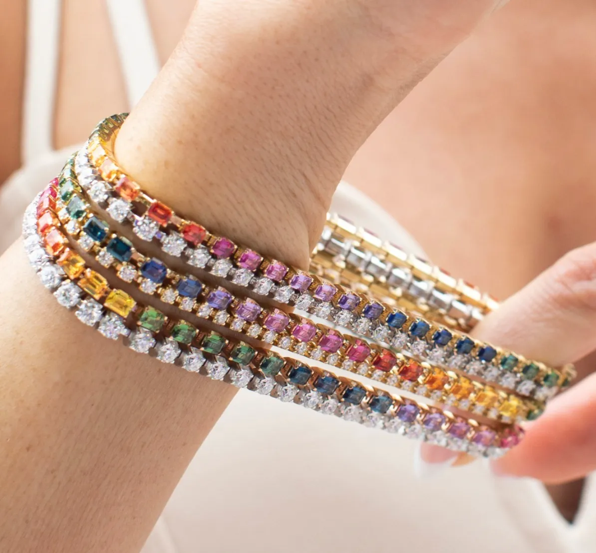 Extensible 18KW 3.26ctw Diamond Stretch Bracelet - BTE85DB