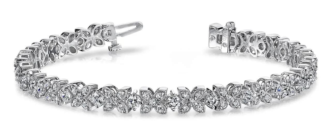 Flower Diamond Bracelet with 4.16 ct.(finished) 1.6mm, 1.7mm, 3mm