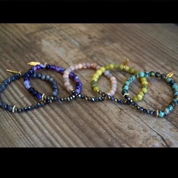 Gemstone & Crystal Stretch Bracelet