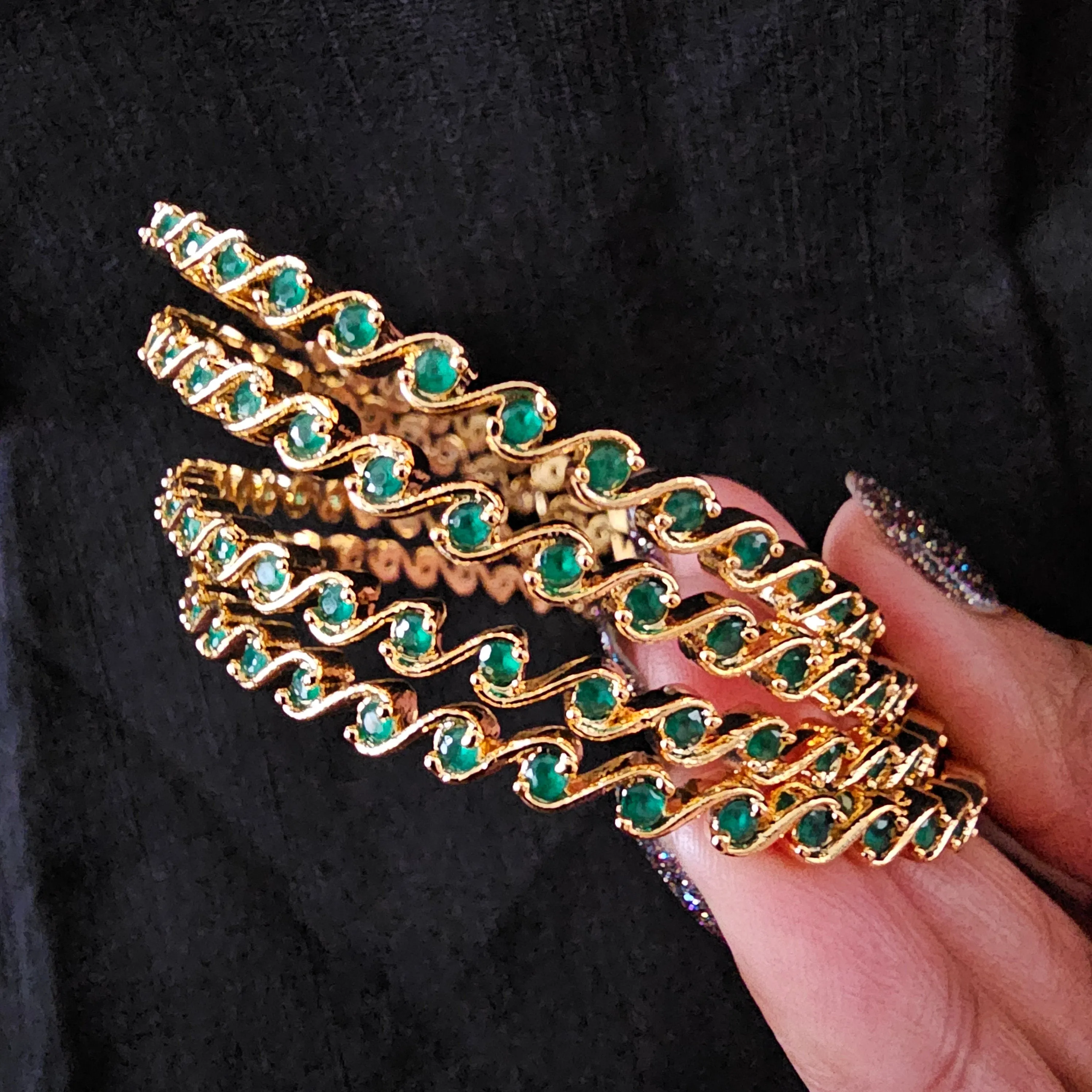 Green 4 Bangles set