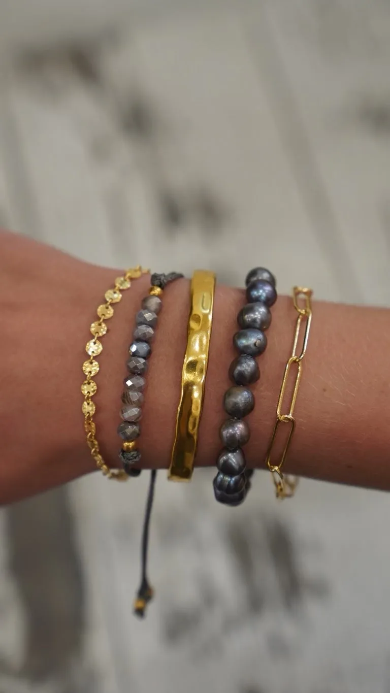 Island Pearl Bracelets