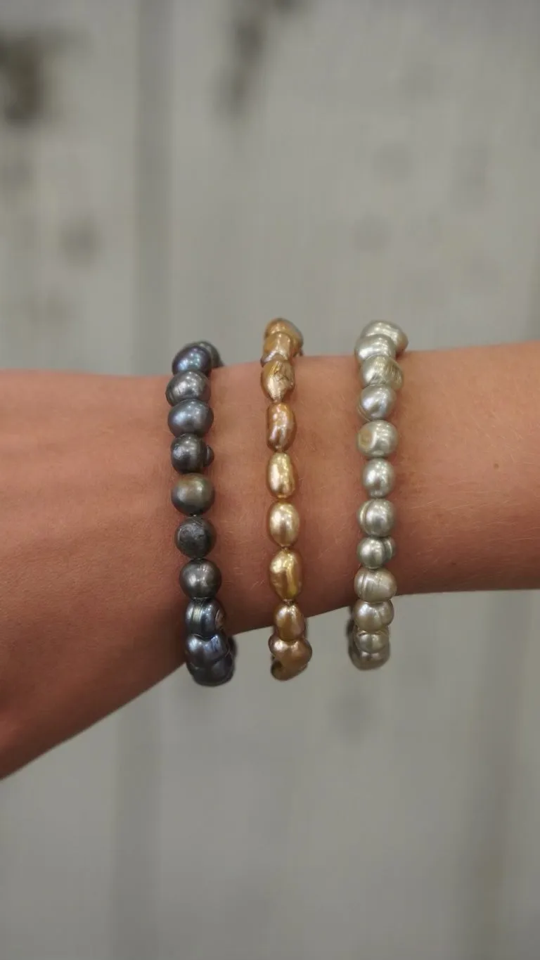 Island Pearl Bracelets