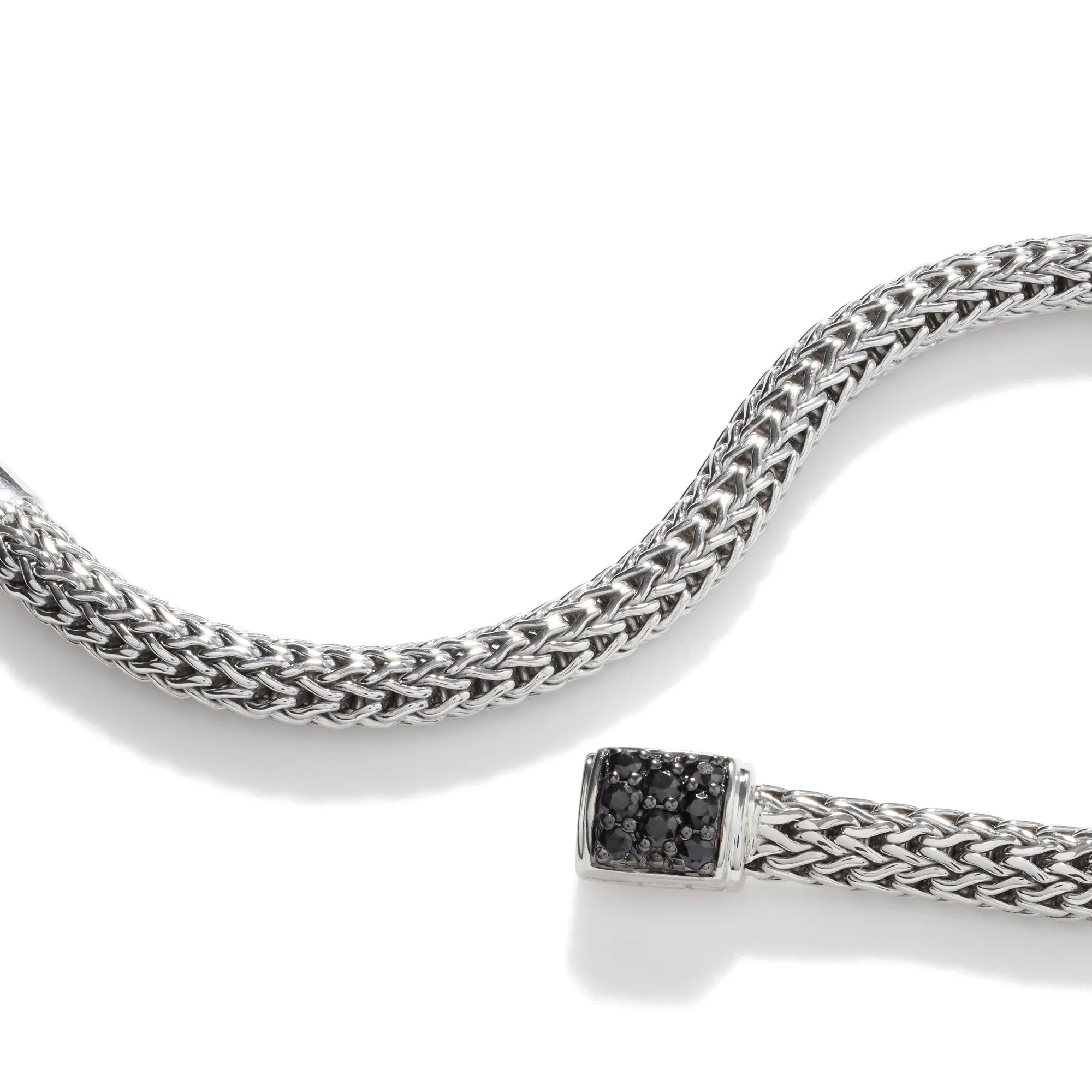 JOHN HARDY MEDIUM STERLING SILVER ICON BRACELET WITH PAVE BLACK SAPPHIRE CLASP
