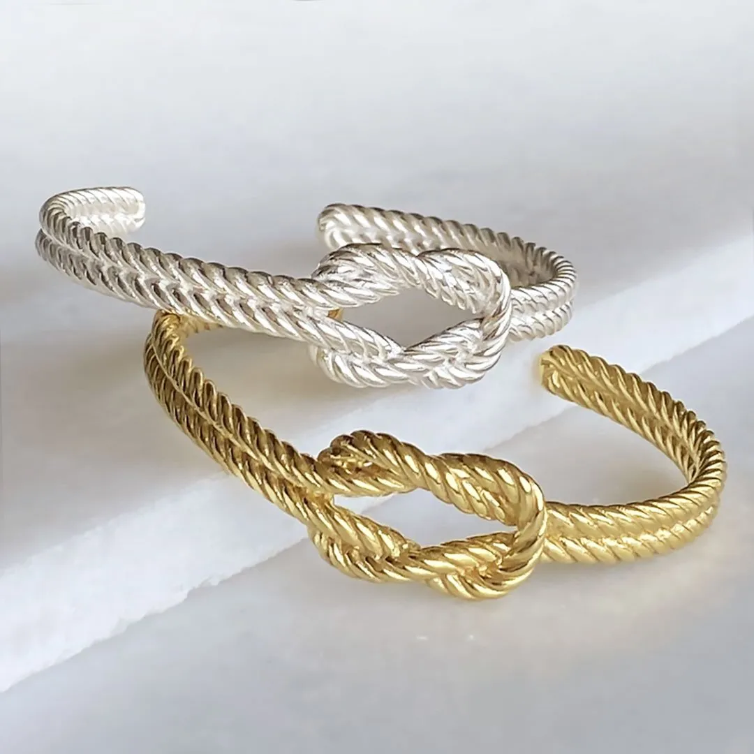 Lariat "Love Me Knot" - Twisted Rope and 14K Gold on Brass Bracelet