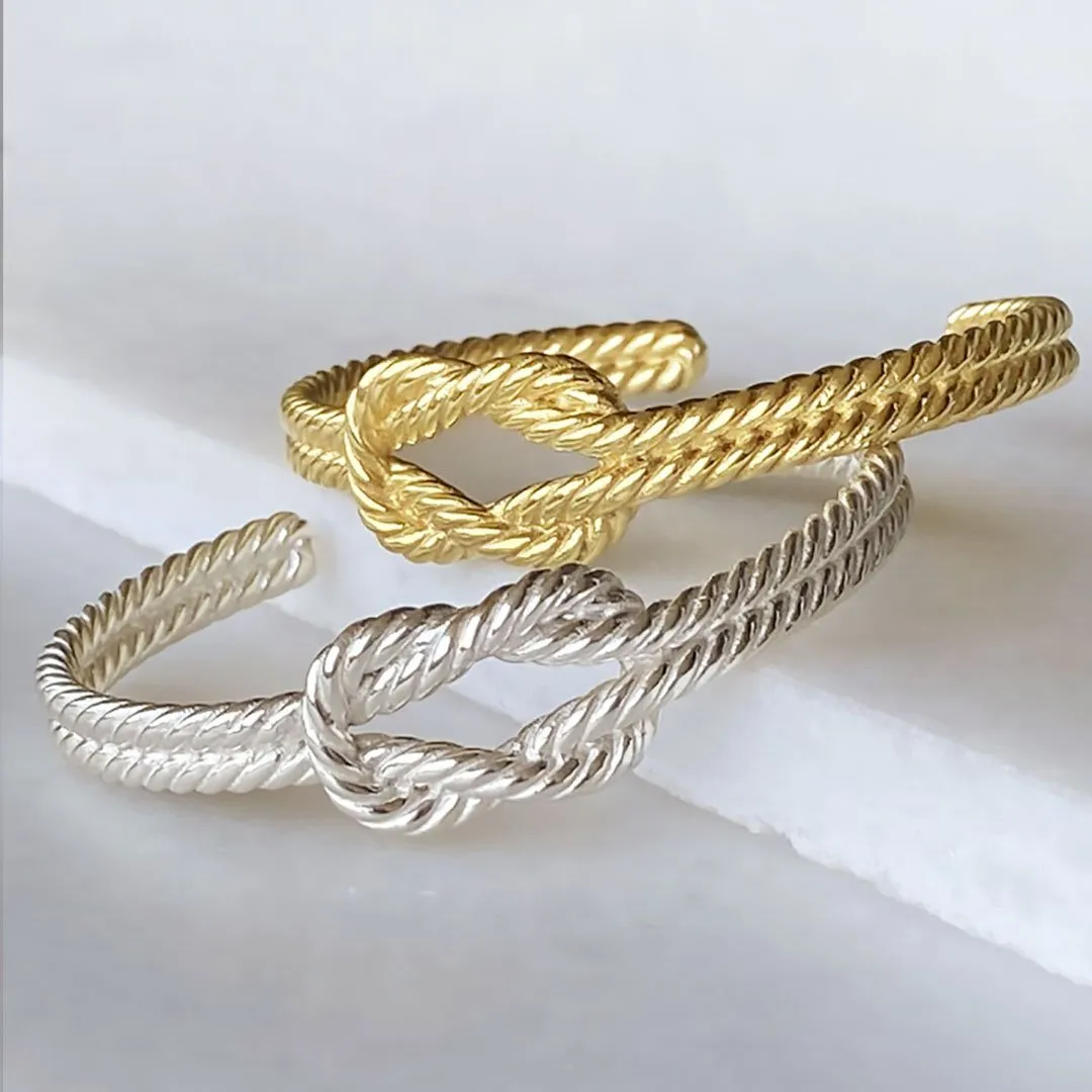 Lariat "Love Me Knot" - Twisted Rope and 14K Gold on Brass Bracelet