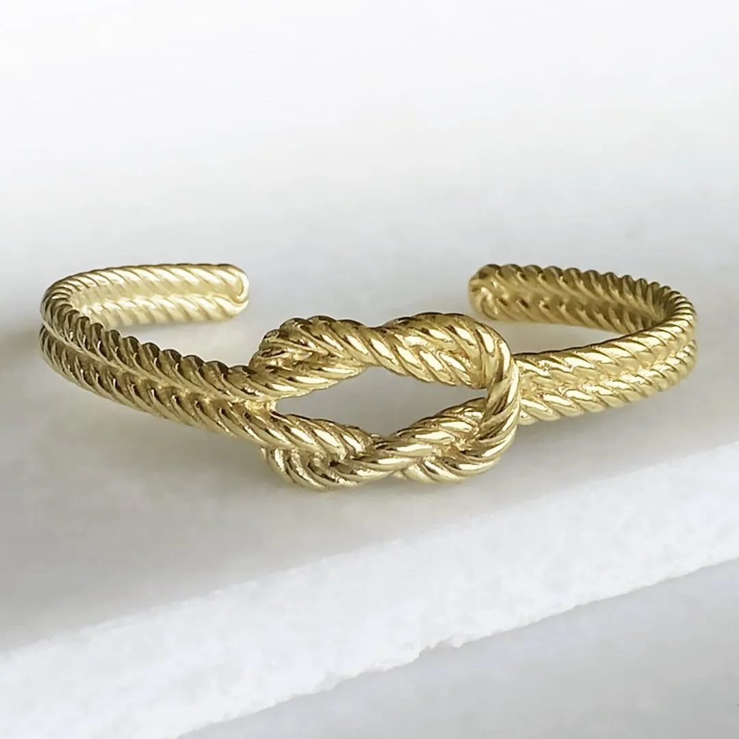 Lariat "Love Me Knot" - Twisted Rope and 14K Gold on Brass Bracelet