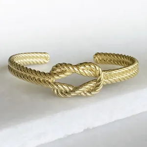 Lariat "Love Me Knot" - Twisted Rope and 14K Gold on Brass Bracelet