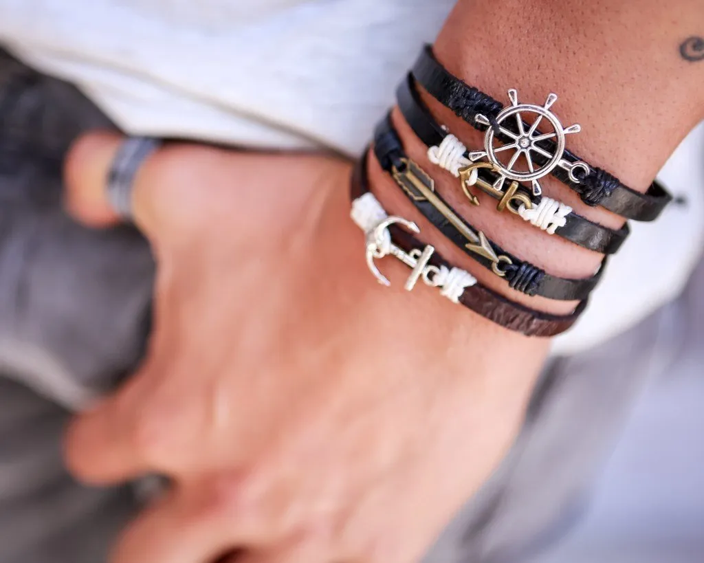 Leather Bracelet Large Brass Ship Wheel