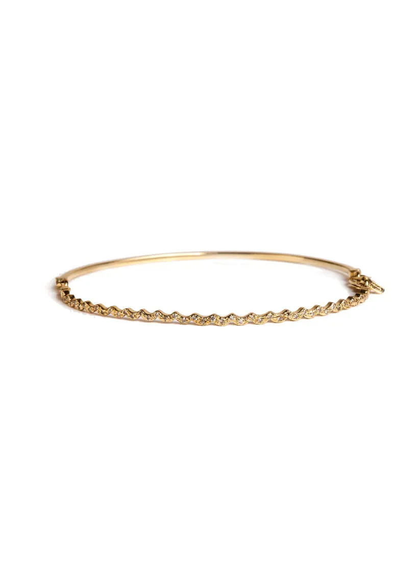 Levant Zig-Zag Bracelet with Diamonds