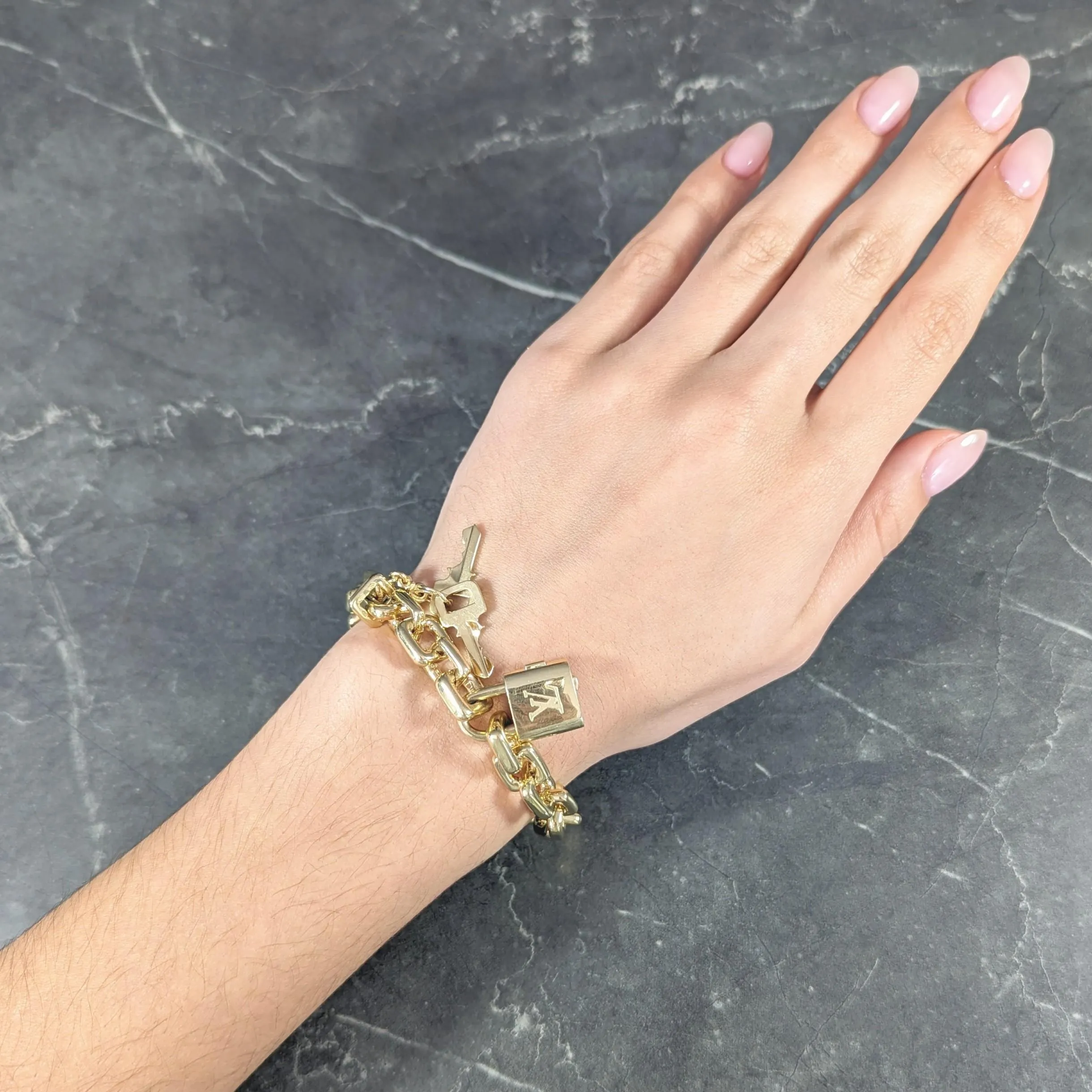 Louis Vuitton Paris 2000's 18 Karat Yellow Gold Square Lock & Key Vintage Charm Bracelet