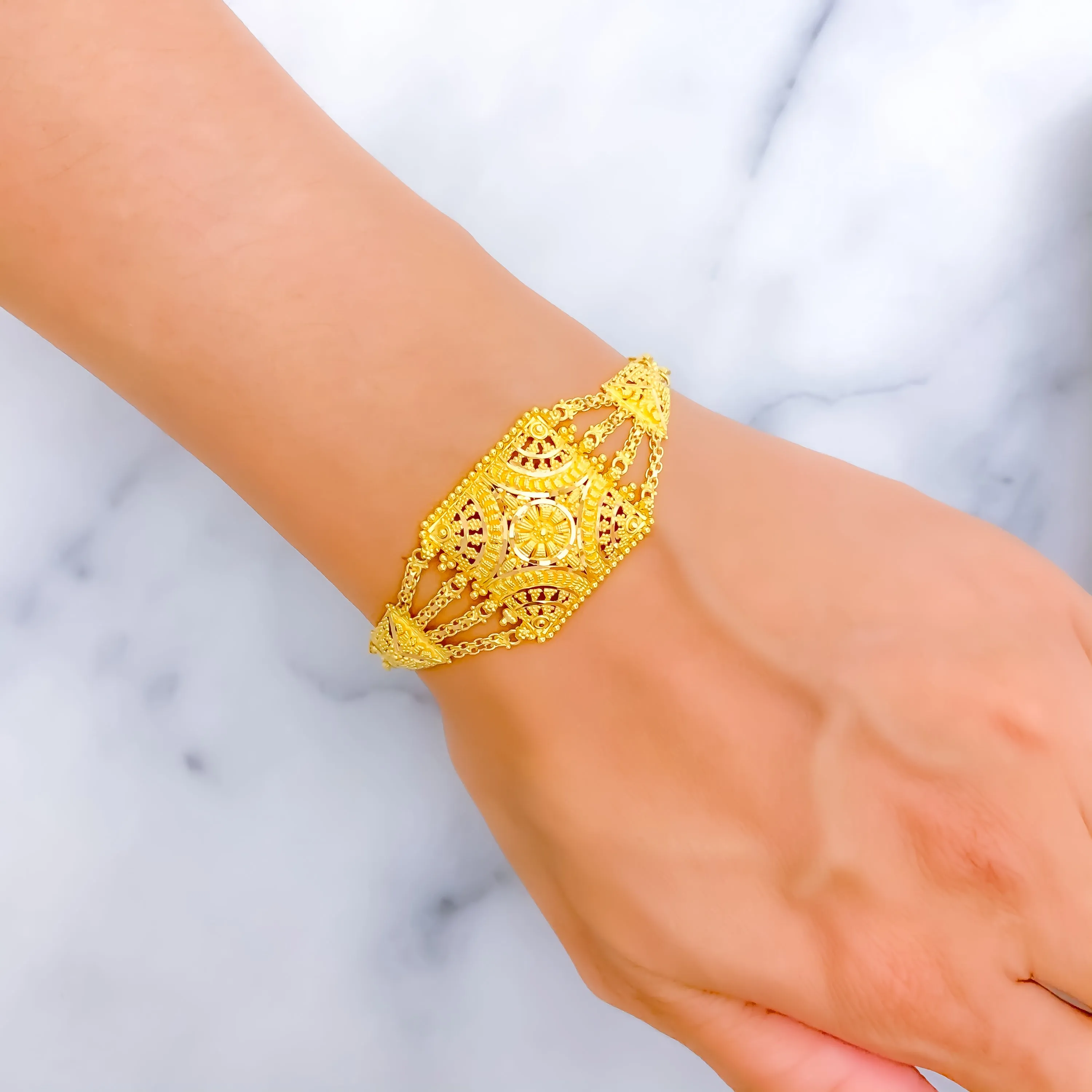 Mesmerizing Radiant 22k Gold Semi-Statement Bracelet