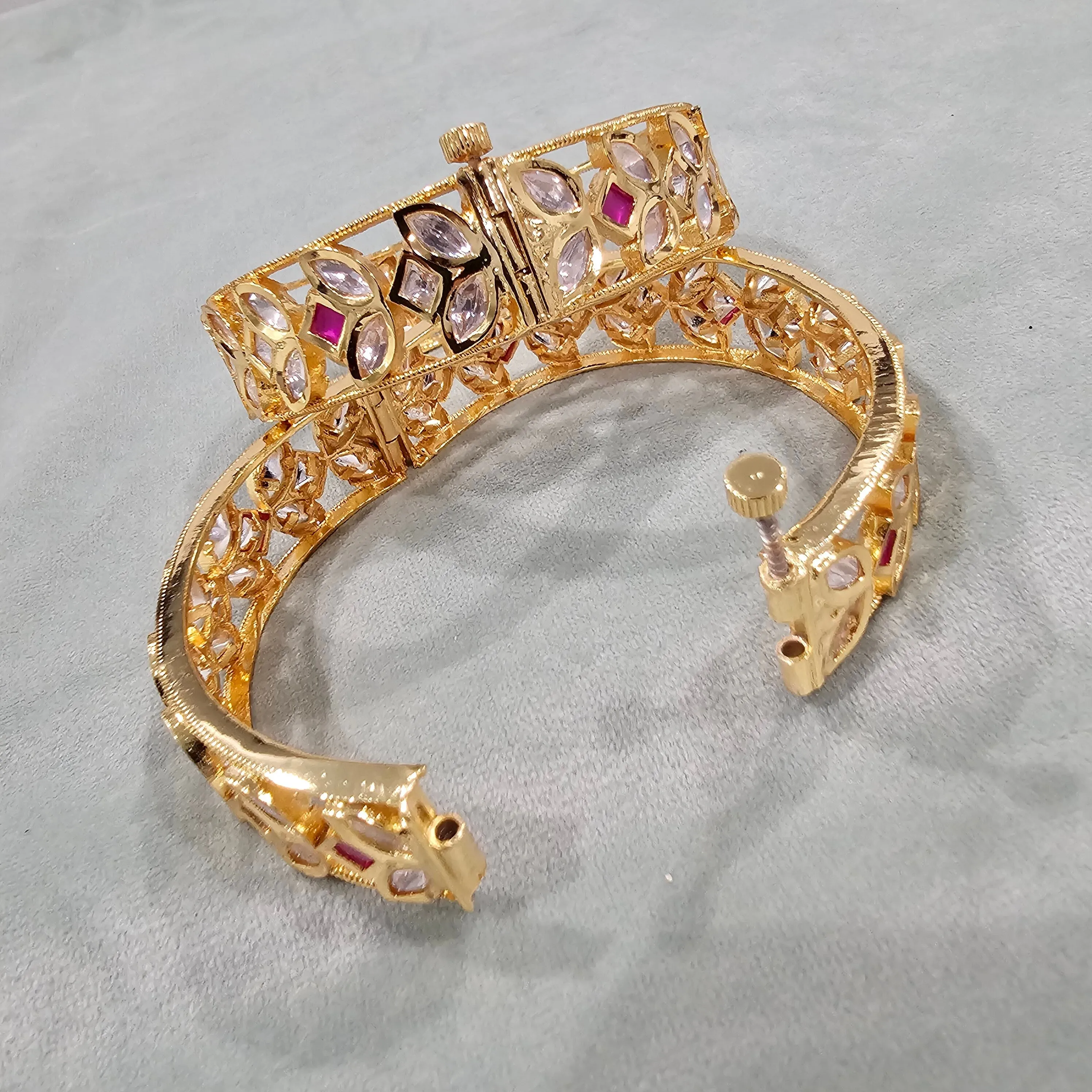 Openable Kundan Bangles