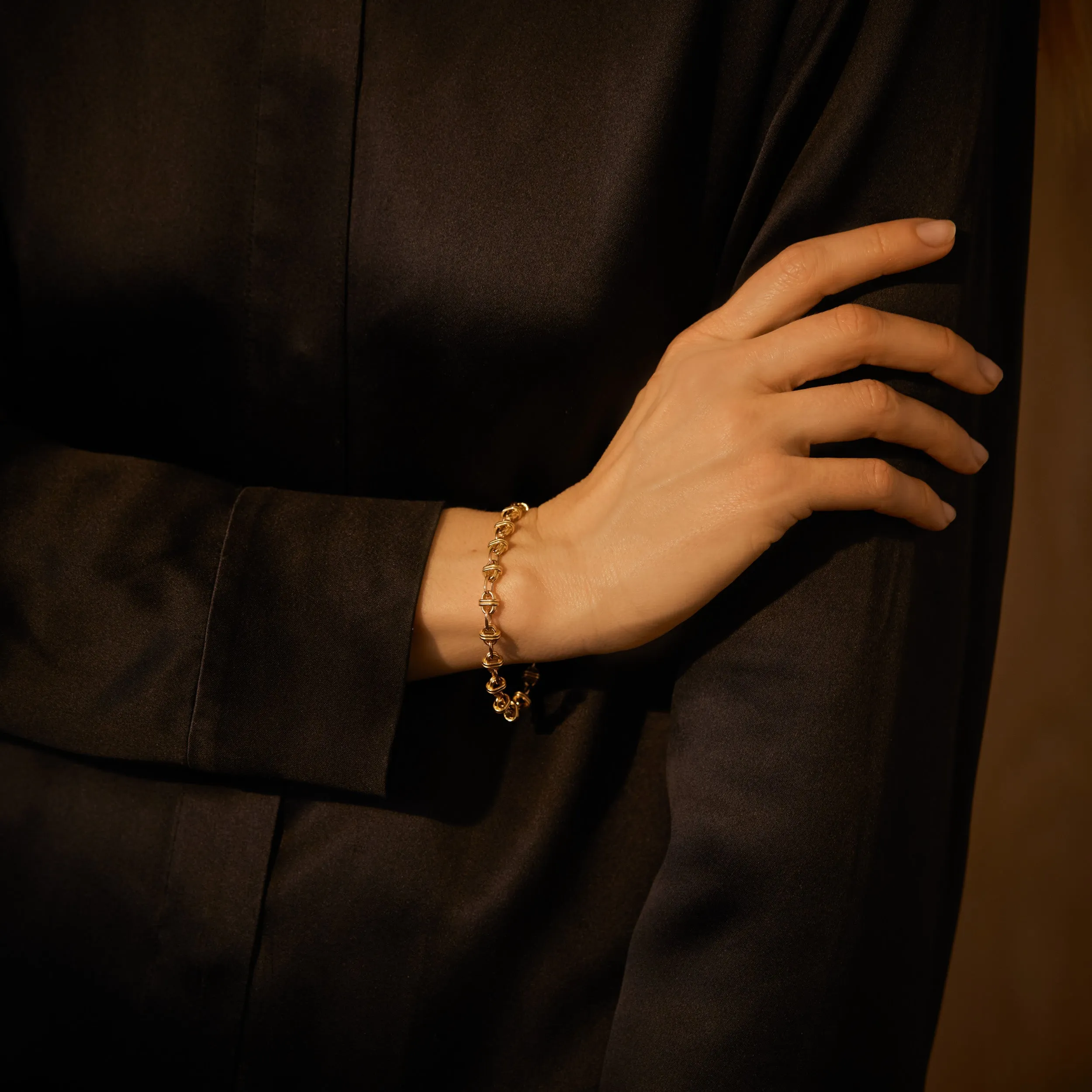 Oval Chain Bracelet 18K Yellow Gold, Small Link, 7.25"