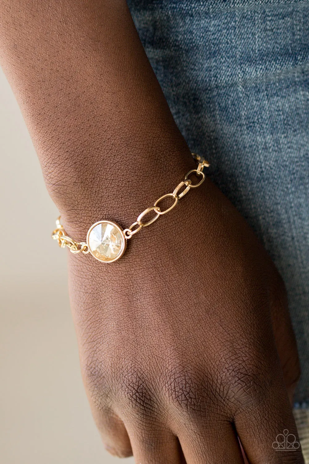 Paparazzi - All Aglitter - Gold Bracelet