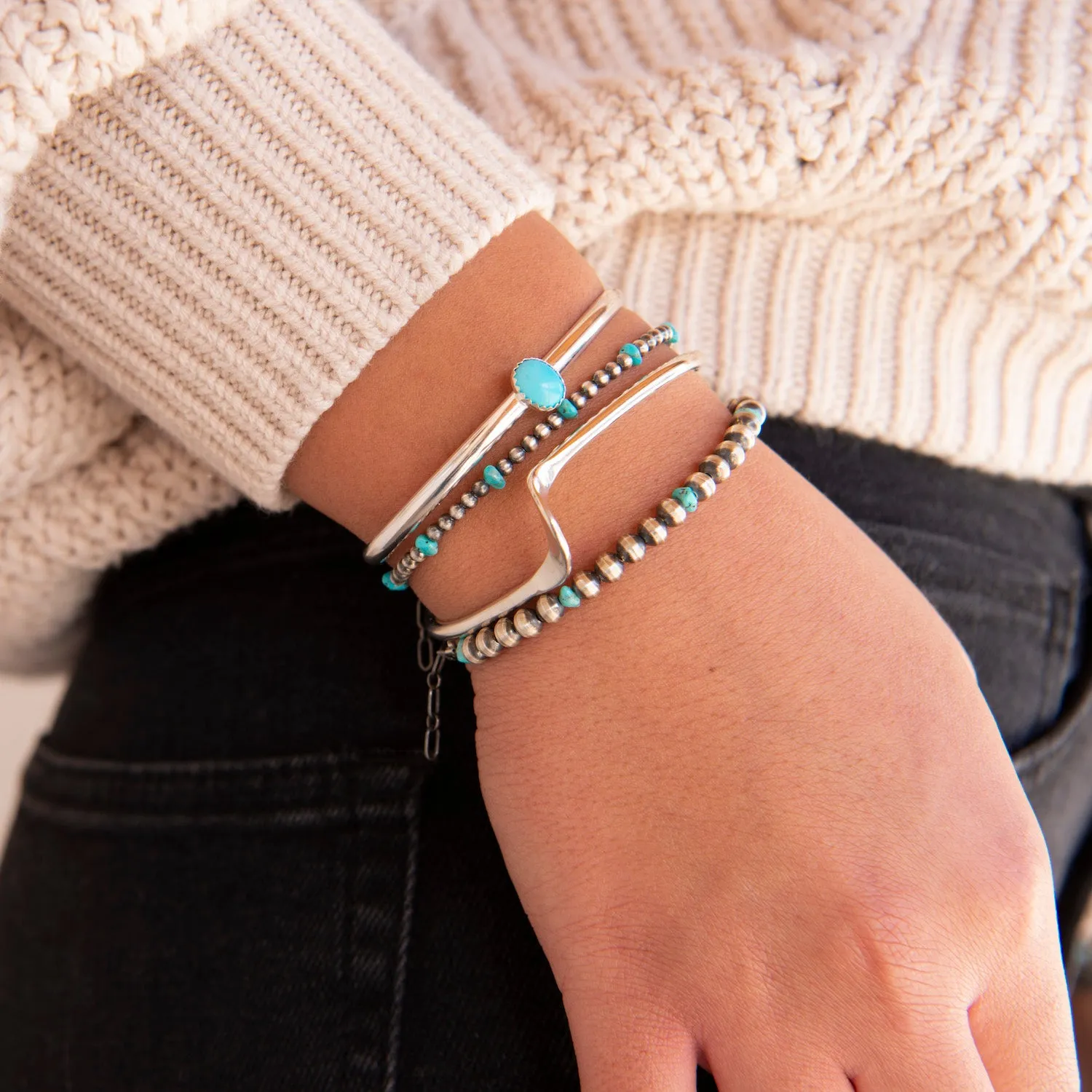 Radiante: Dawn's Light Turquoise Bracelet