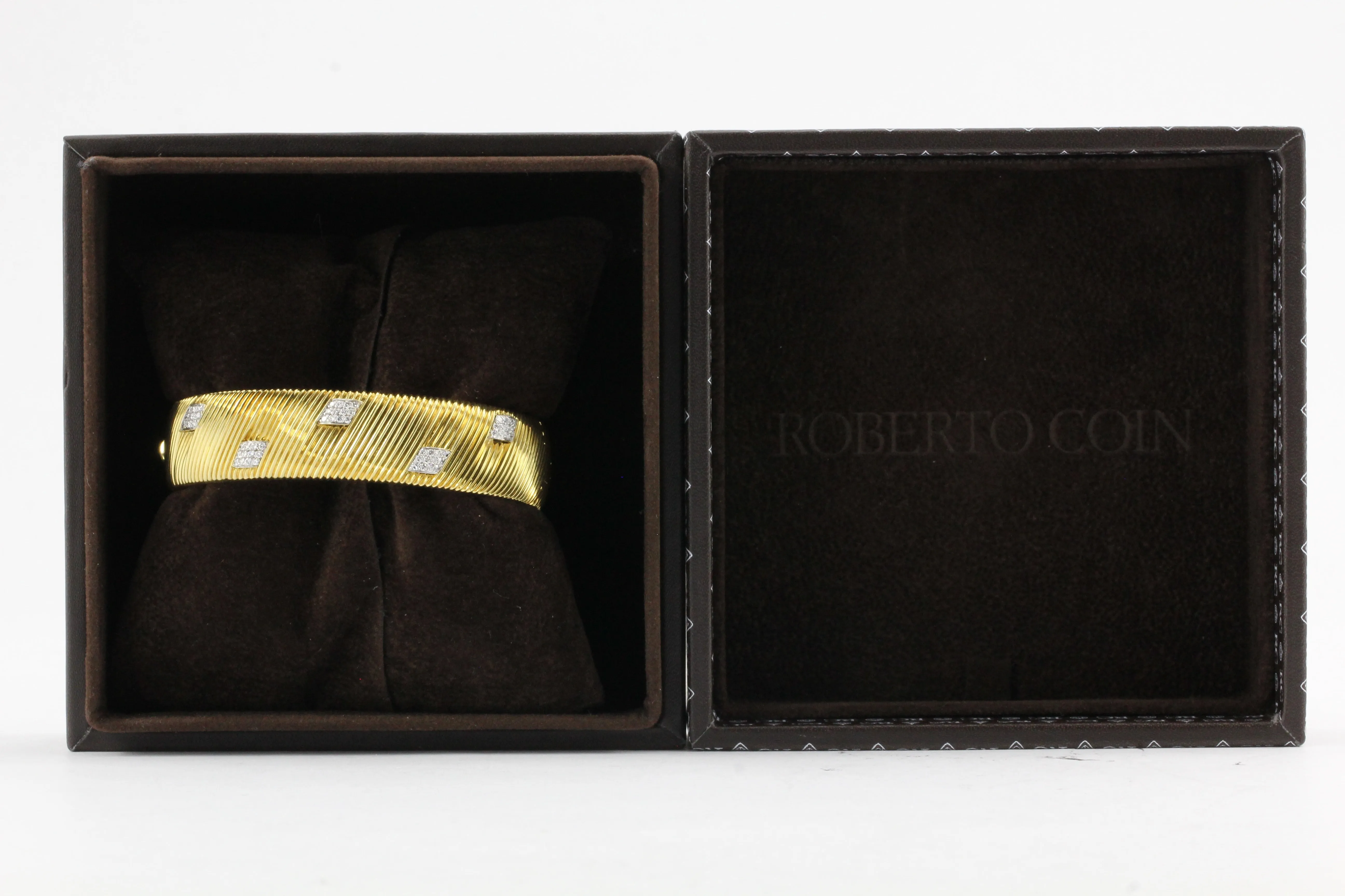 Roberto Coin Appassionata 18K Gold Diamond Bangle Bracelet