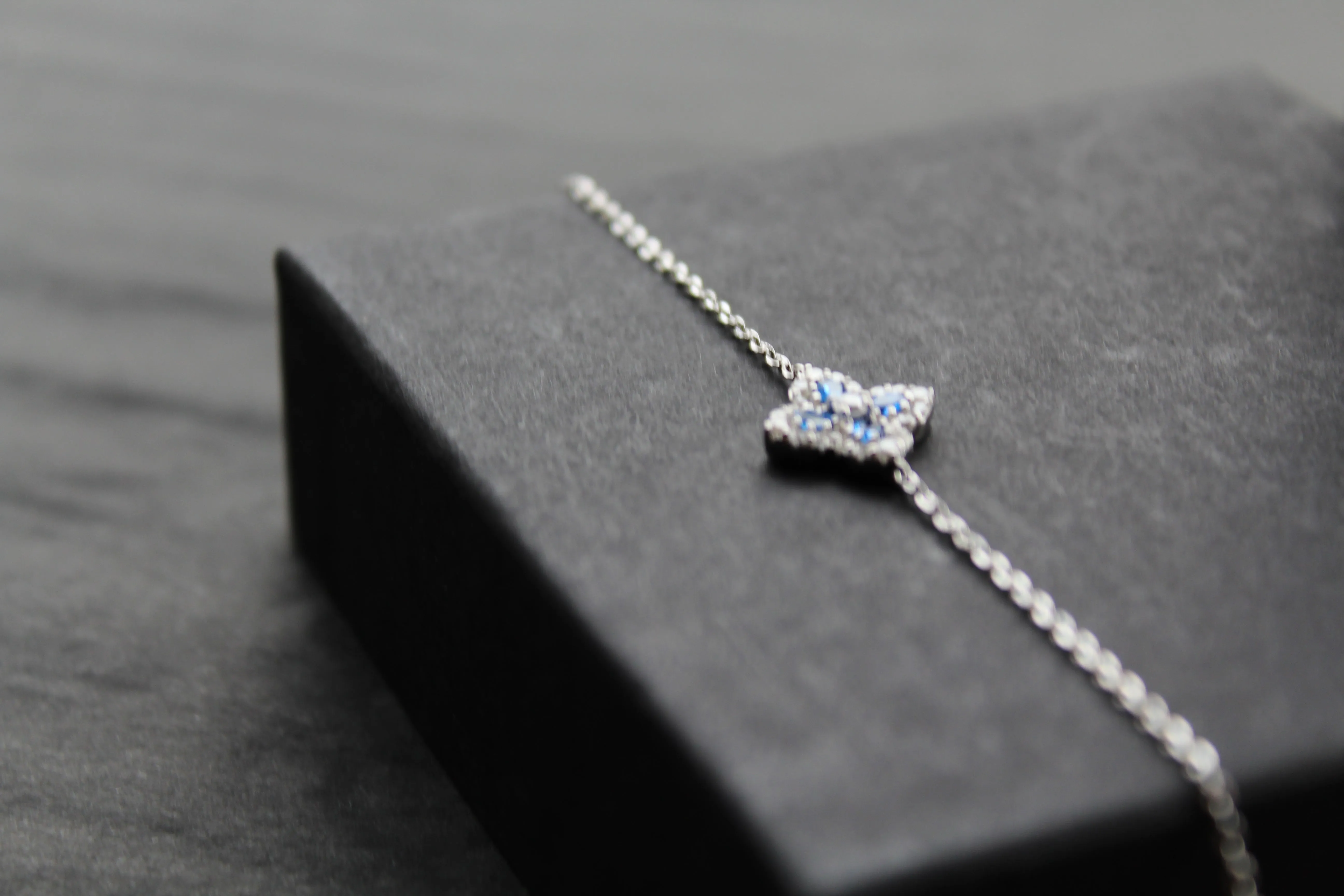 Sapphire CZ Classic Clover Bracelet