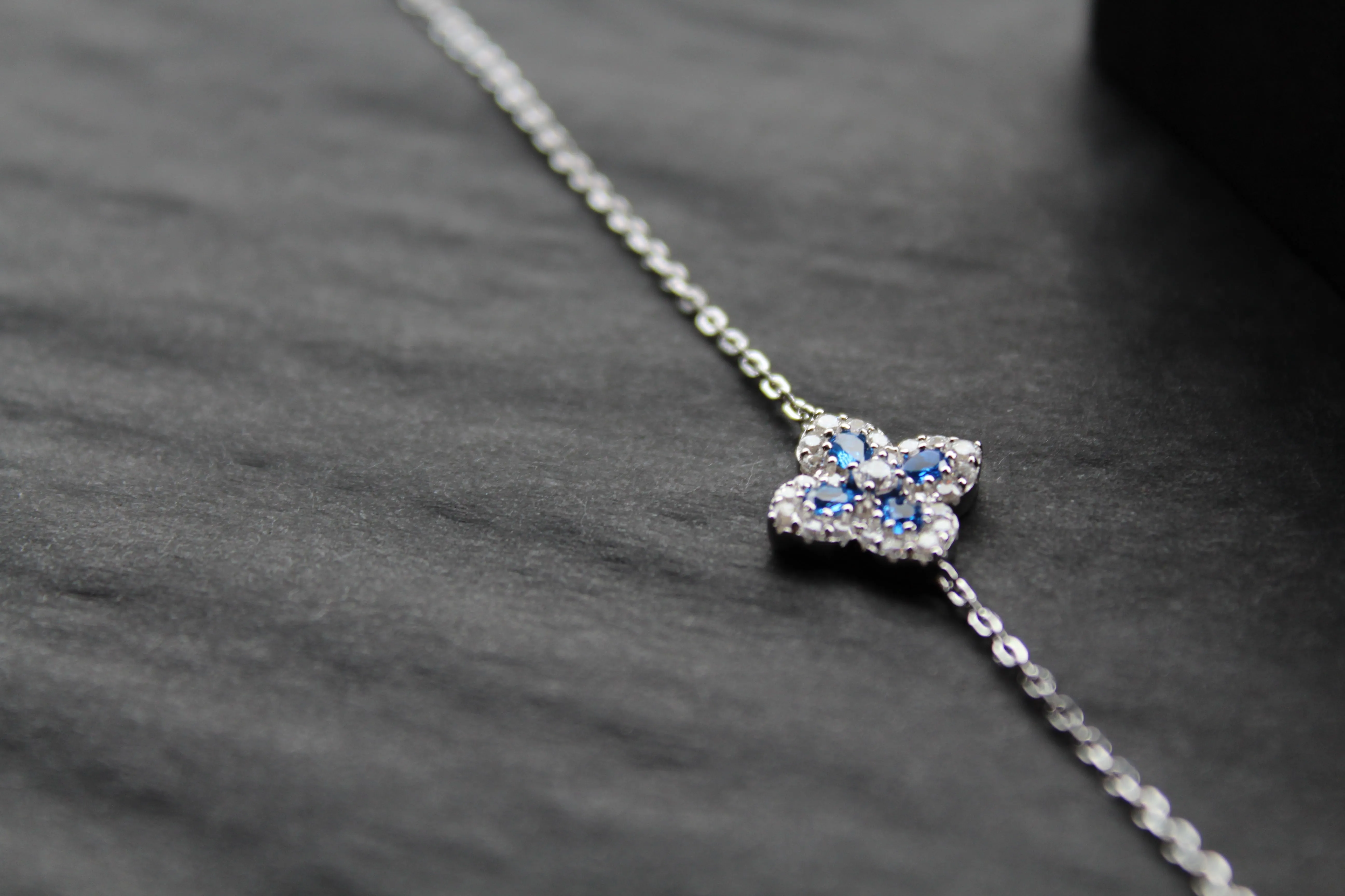 Sapphire CZ Classic Clover Bracelet