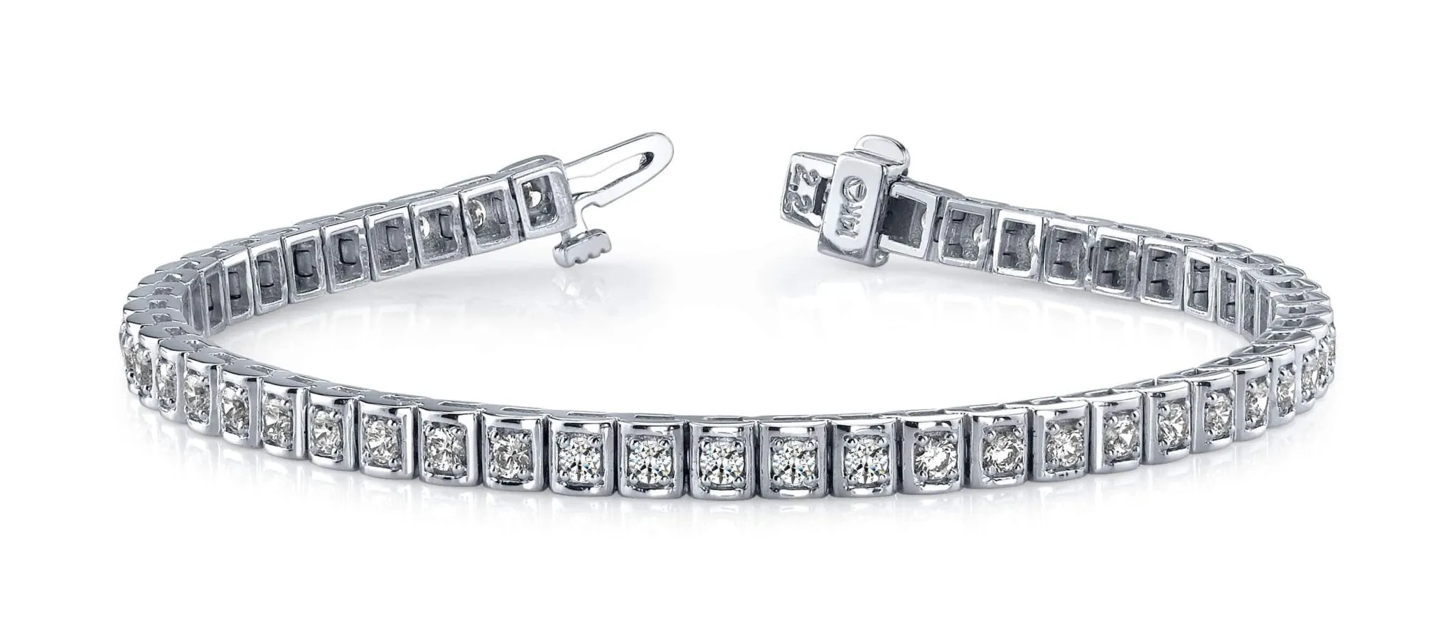 Shadow Box Lab-Grown Diamond Bracelet with 1.73 ct.(finished) 2mm