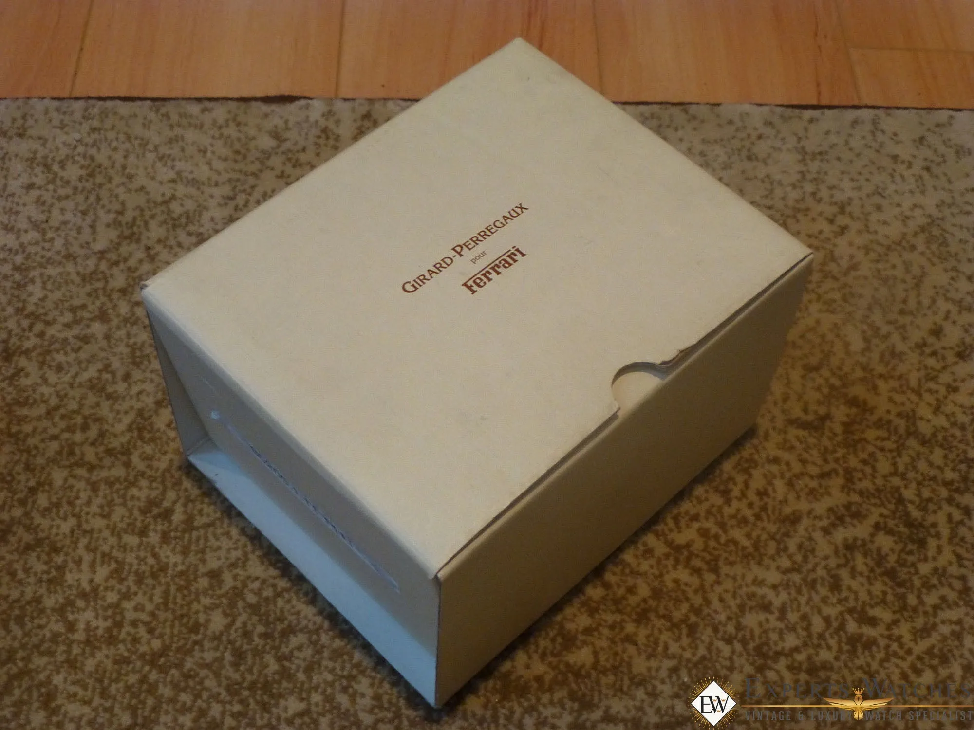 Sold!!! Girard Perregaux Ferrari Chronograph Date Automatic 8020 Silver Bracelet Box PP