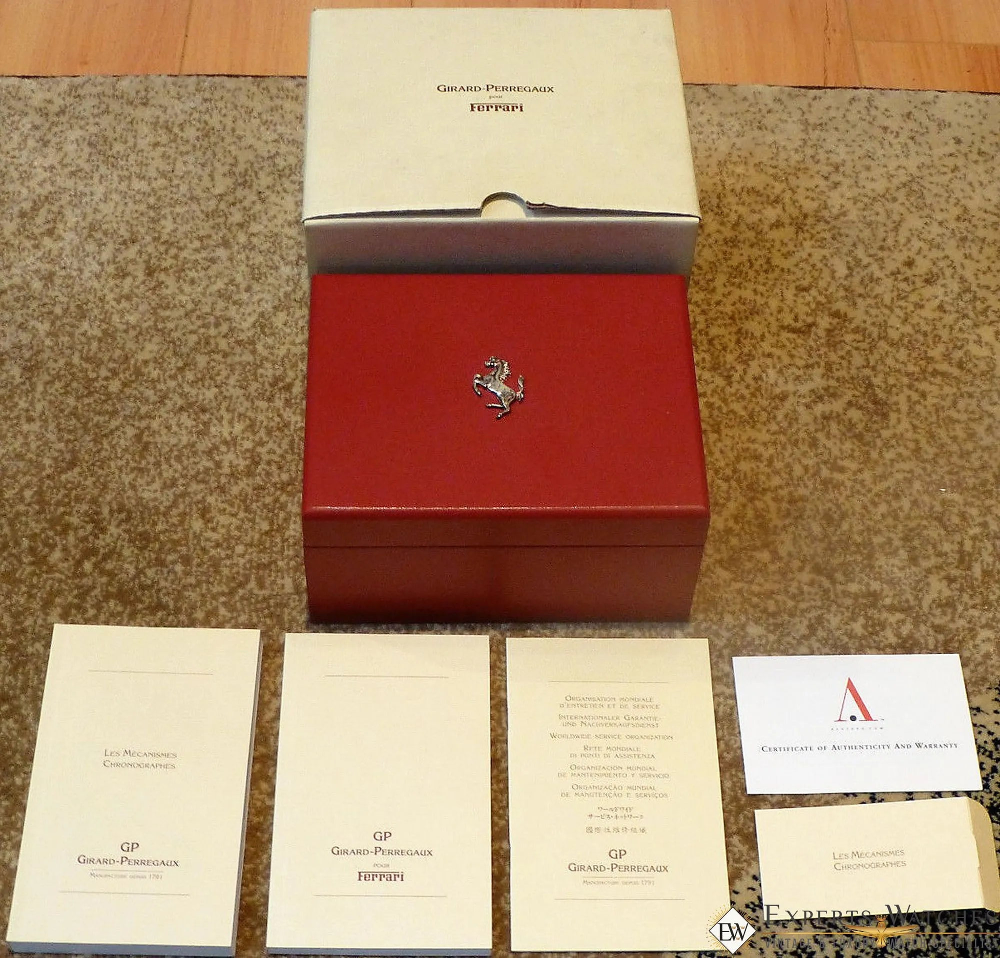 Sold!!! Girard Perregaux Ferrari Chronograph Date Automatic 8020 Silver Bracelet Box PP