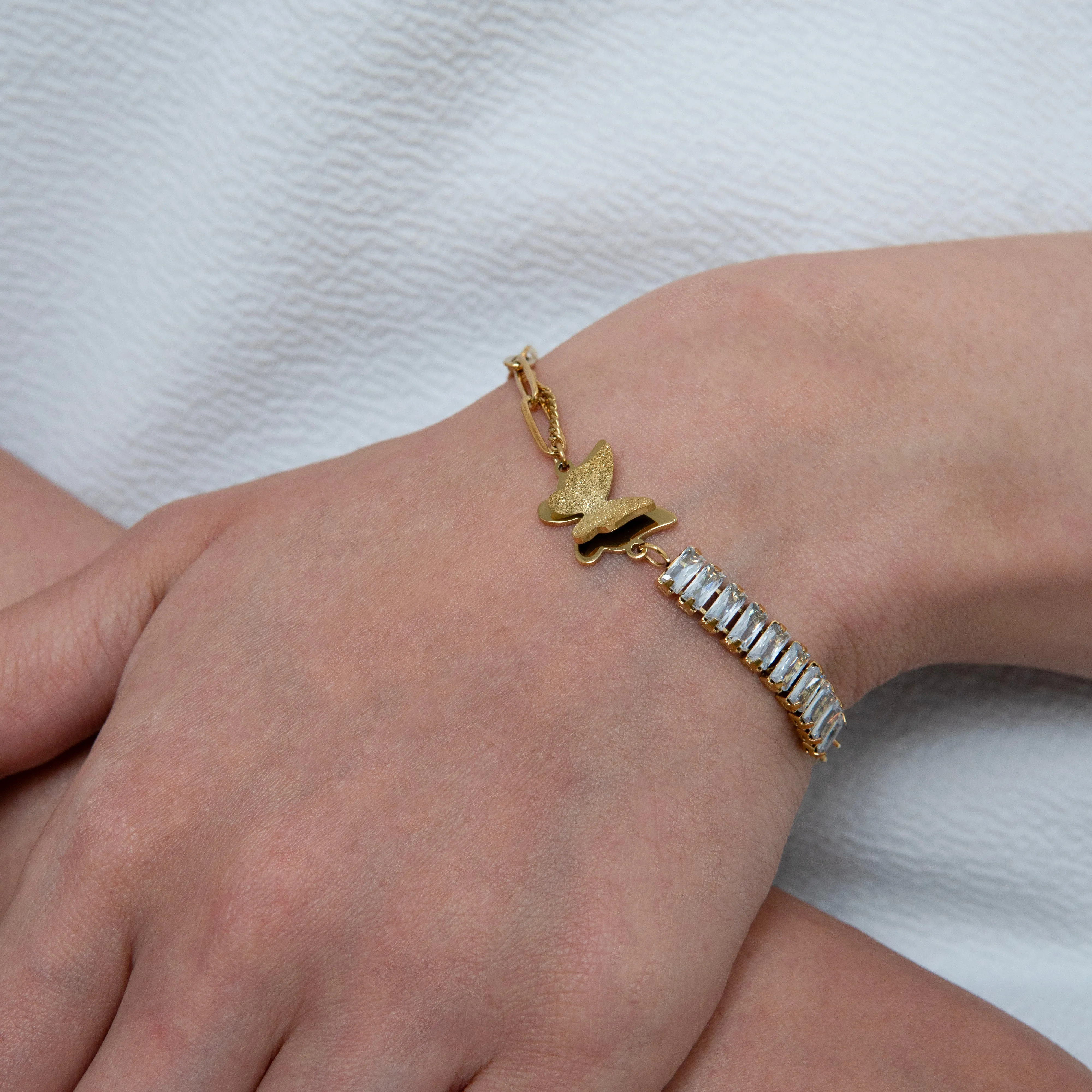 Sparkle Butterfly Bracelet Gold Plated, Waterproof and Anti-Tarnish - 8 inches