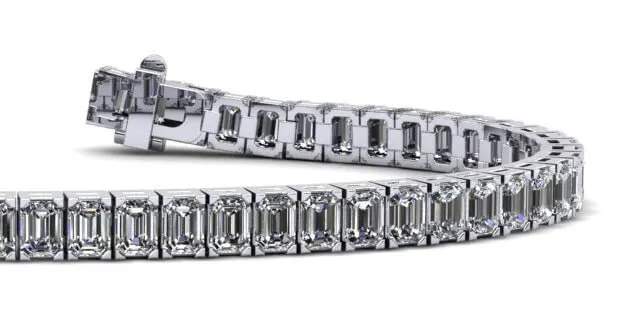 Sparkling Emerald Cut Lab-Grown Diamond Bracelet with 12.40 ct.(finished) 3.4x2.6mm