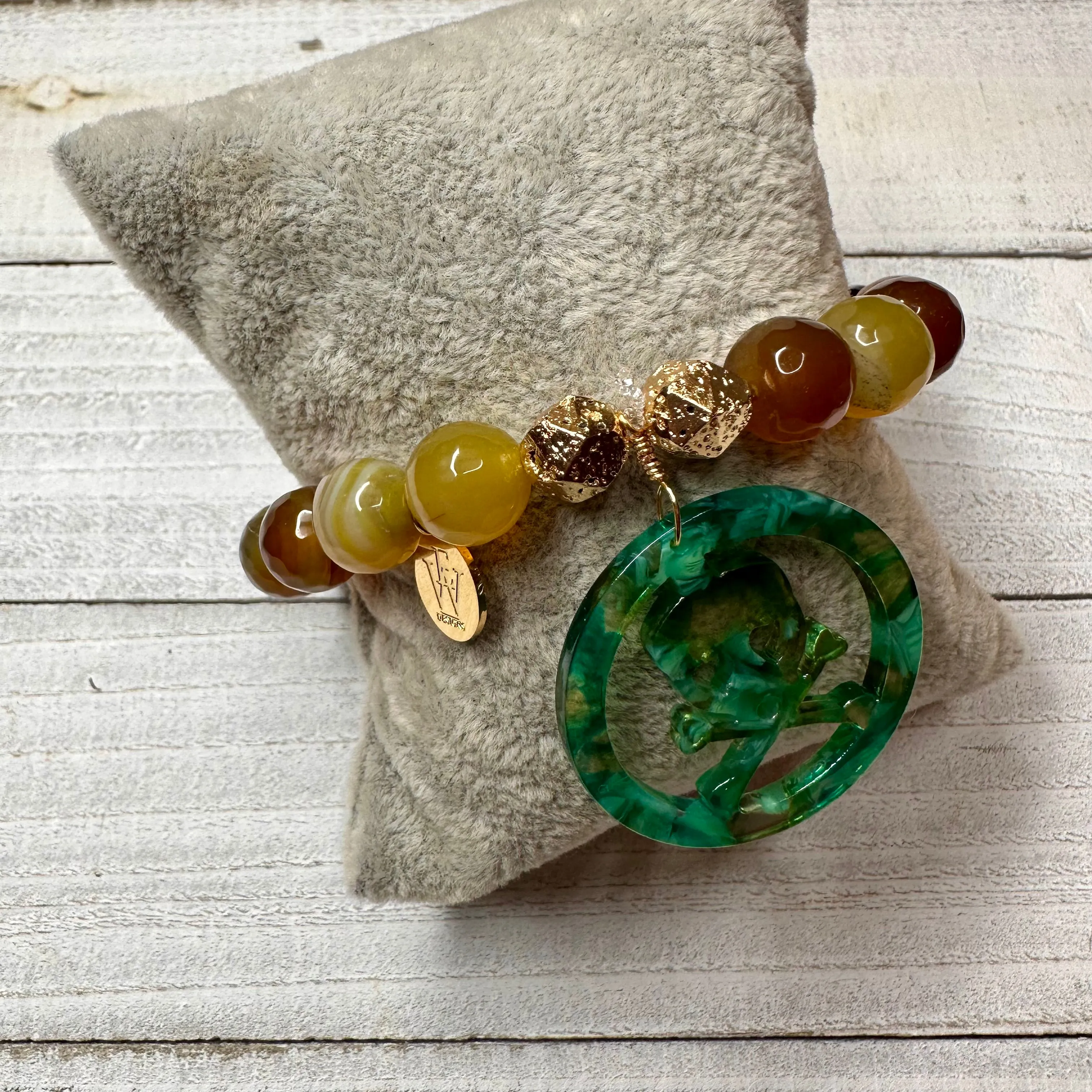Stretchy 8mm Multicolor Agates Bracelet with Acetate Skull Medallion 410-24 | Erika Williner Designs
