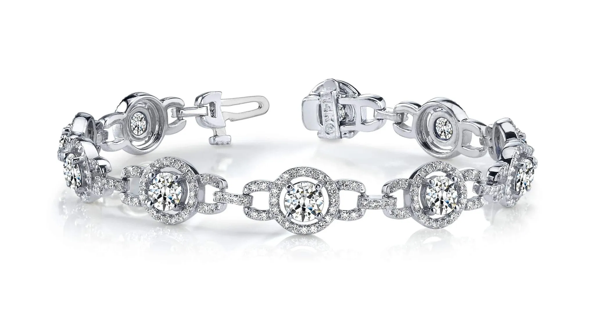 Stylish Circles Lab-Grown Diamond Bracelet with 4.98 ct.(finished) 1.1mm, 4mm