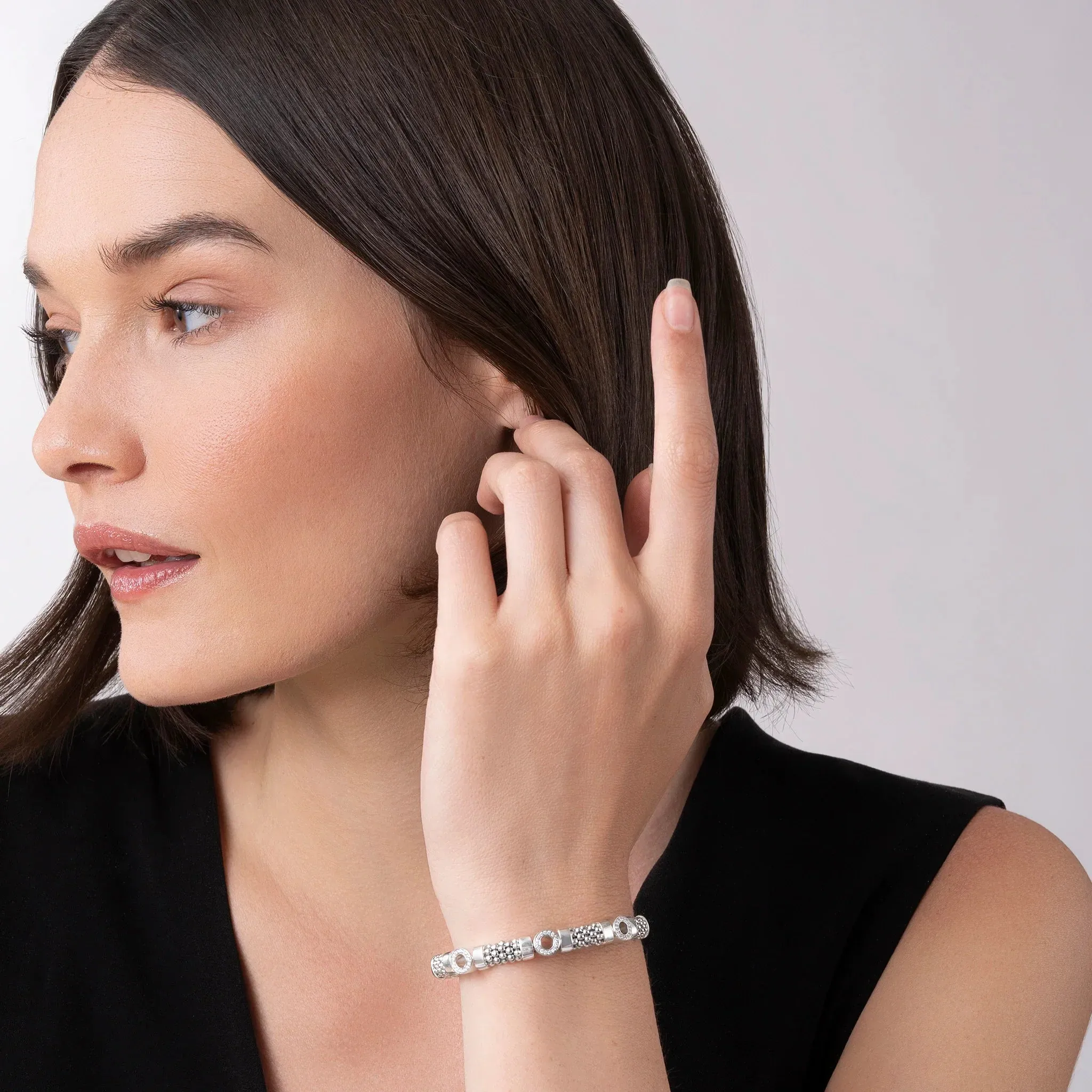 Three Station Diamond Circle Caviar Bracelet | 6mm