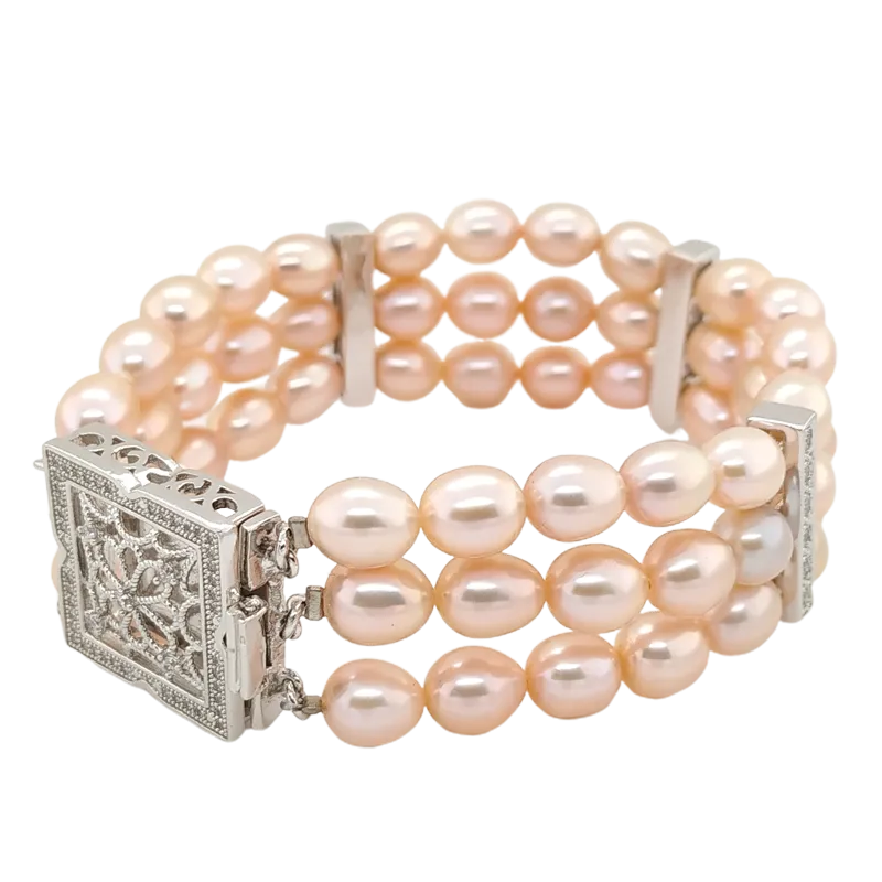 Three String Rice Pearl Bracelet