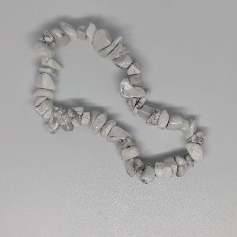 White Howlite Chip Crystal Bracelet