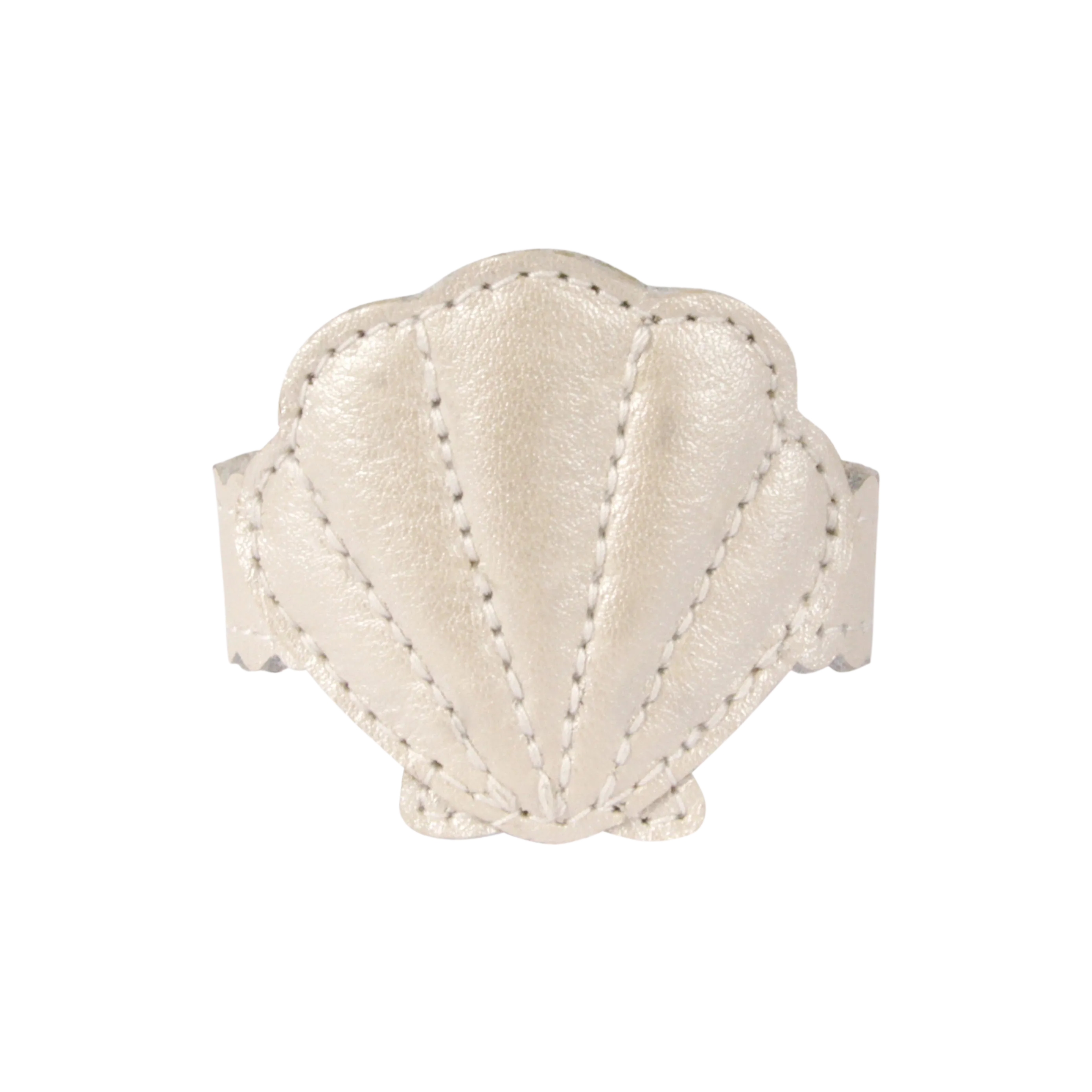 Zaza Bracelet | Scallop | Off White Metallic Leather